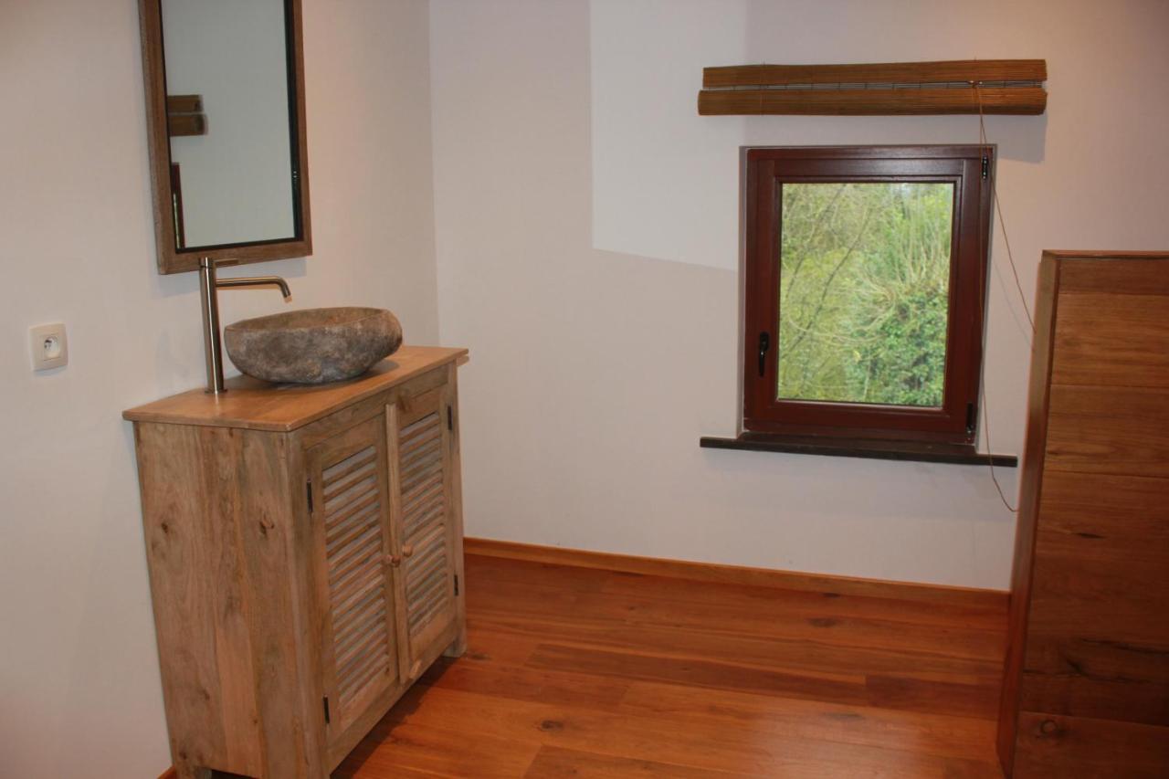 Maison Neuve En Bois Pres De Pairy Daisa بروغيليتي المظهر الخارجي الصورة